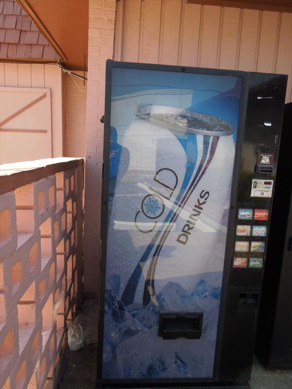 Sunshine Inn & Suites バージニアビーチ エクステリア 写真